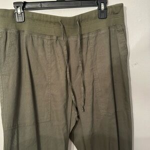 EUC Lou and Grey linen pants size L